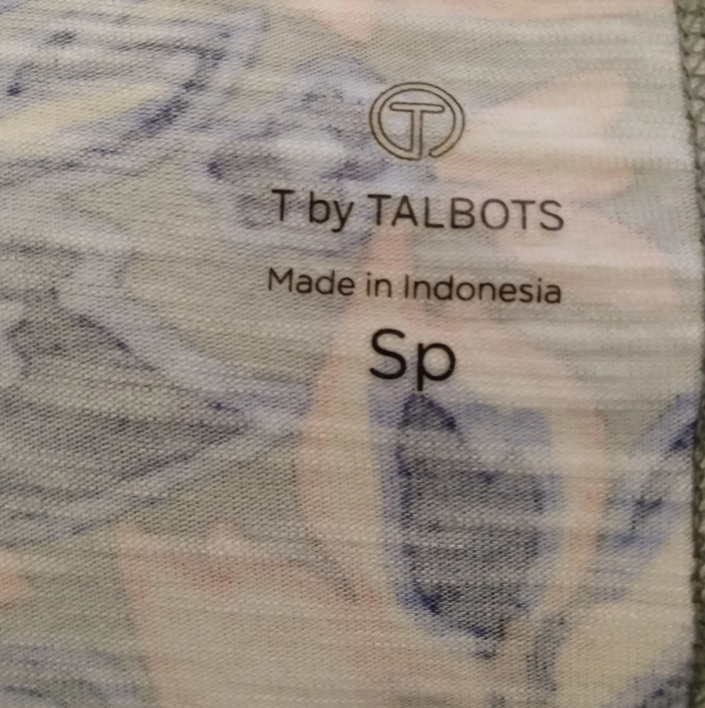 Talbots Pink Blue Paisley Print blouse Size Small petite - Picture 3 of 6